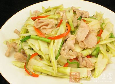 在春季吃竹笋,可以养阳,用猪瘦肉炒竹笋 在春季吃竹笋,可以养阳,用猪瘦肉炒竹笋