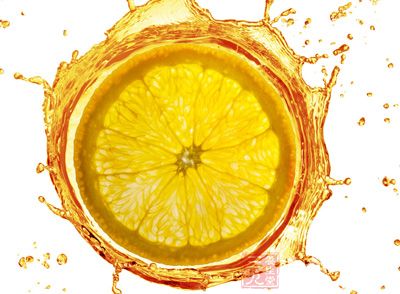 祛除色斑可以多喝柠檬汁 祛除色斑可以多喝柠檬汁