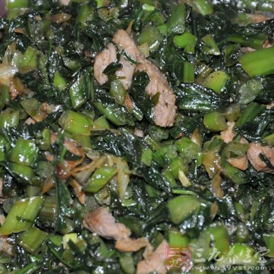 雪菜,又叫雪里蕻,以叶柄和叶片食用,营养价值很高 雪菜,又叫雪里蕻,以叶柄和叶片食用,营养价值很高