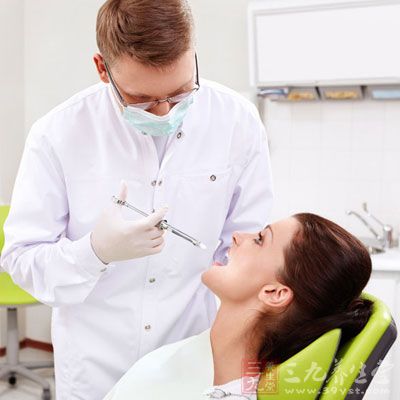 口腔癌发病多 自行检查早治疗