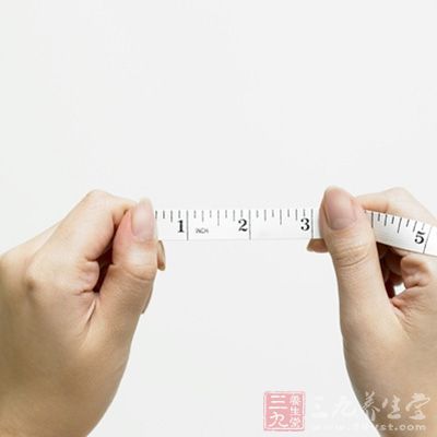 90后女孩身材不好受歧视 为减肥吸毒近一年