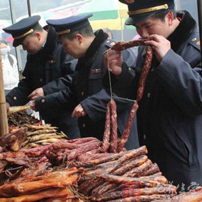 南京食药监局临近春节买食品要七防