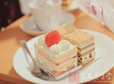 上海消保委称近三成网售蛋糕现原形