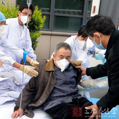 广东多地活禽市场受污染 流感致10人死亡(2) -