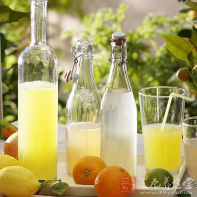 [原料]广柑500克，橘柑500克，白糖50克