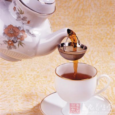 冲泡生姜红茶