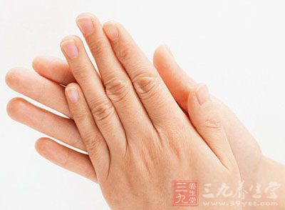 2,手指摩头一分钟