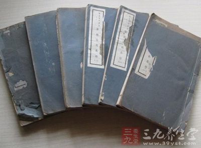 王国强指出将传承完整中医药古籍体系