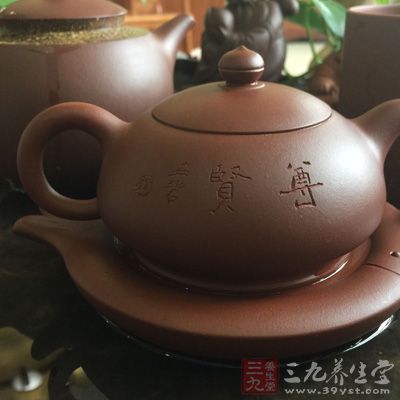 一星期后紫砂壶表面会有红色痕迹 一星期后紫砂壶表面会有红色痕迹