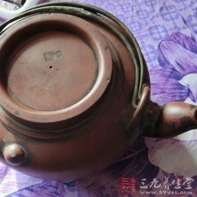 宜兴紫砂壶造形的类型可概分为四大类 宜兴紫砂壶造形的类型可概分为四大类