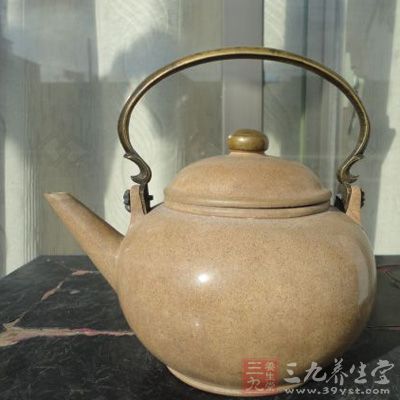 矿产地:江苏宜兴丁山、黄龙山 矿产地:江苏宜兴丁山、黄龙山