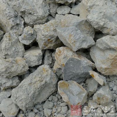 矿产地:呈绿色的海底泥质沉积物 矿产地:呈绿色的海底泥质沉积物