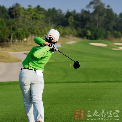 遵守规则由自己做起,高尔夫规则虽是由高尔夫协会所制定的 遵守规则由自己做起,高尔夫规则虽是由高尔夫协会所制定的