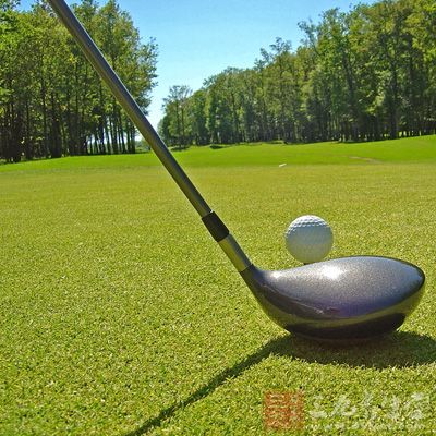 比杆赛与比洞赛 比杆赛与比洞赛