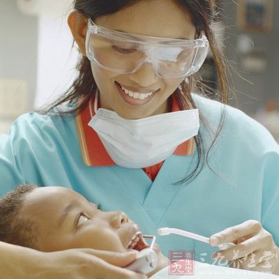 十堰19岁女生牙齿老化50岁