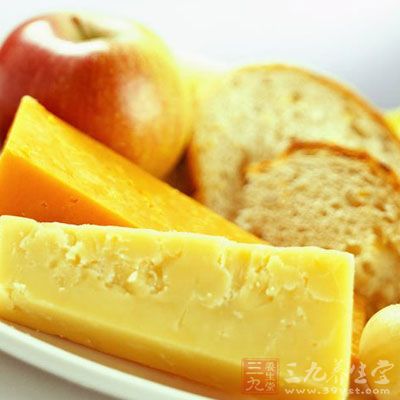 北京西饼店蛋糕未标明保质期配料表 - 三九养生