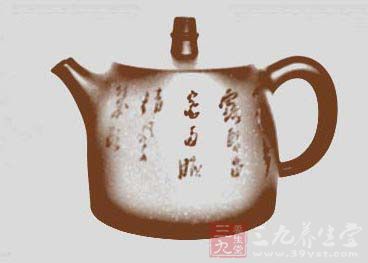 此壶壶身由正楷“汉铎”二字,下刻行书