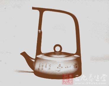 原创者顾景舟大师为其命名“鹧鸪提梁壶”