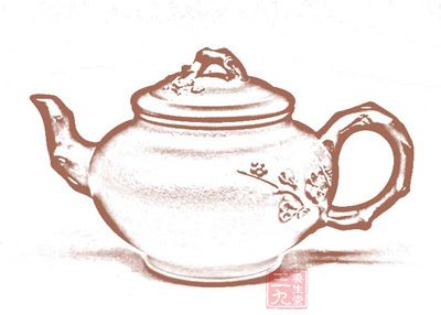 报春壶的壶盖壶把和壶嘴以树木为形,壶身却为圆坛形,恰恰显示出报春壶美丽逼真 报春壶的壶盖壶把和壶嘴以树木为形,壶身却为圆坛形,恰恰显示出报春壶美丽逼真
