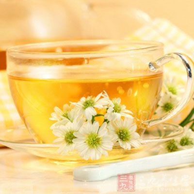 对于菊花,中国人总有着一种特殊的偏爱 对于菊花,中国人总有着一种特殊的偏爱