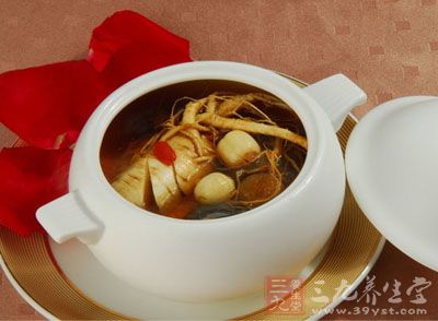 人参15克,枸杞子20克,大米150克 1