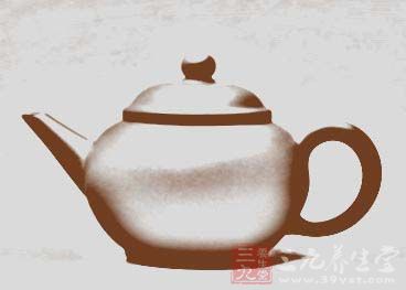 在明之中期盛行品茶,故小壶开始得以流行,不过,水平壶的出现也在一定程度上取决于当时工艺制作水平的提高 在明之中期盛行品茶,故小壶开始得以流行,不过,水平壶的出现也在一定程度上取决于当时工艺制作水平的提高