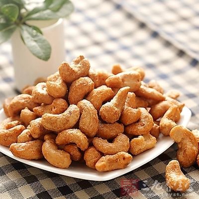 好的腰果果仁饱满、整体看起来颗粒均匀、整洁 13729_20120828171421739310_