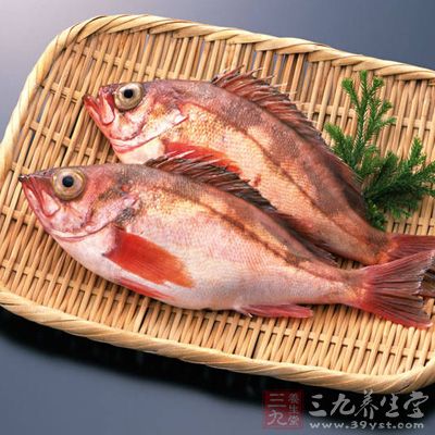 坚持每日吃鱼 50 克 ,可减少 40% 心脏病的发生 120429020338244753907734353