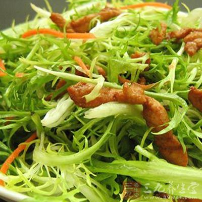 注意菜肴的荤素搭配