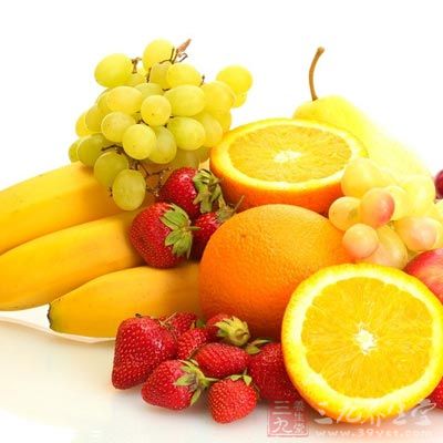 送水果就要送优质品，数量不必太多，品质一定要新鲜