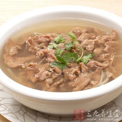 西芹牛肉羹美味又健康