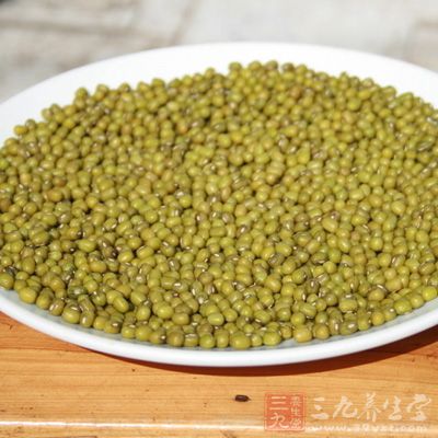 绿豆对吗啡+亚硝酸钠诱发小鼠肺癌与肝癌有一定的预防作用