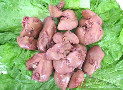 鸡肝味甘而温,补血养肝,为食补养肝之佳品 鸡肝味甘而温,补血养肝,为食补养肝之佳品