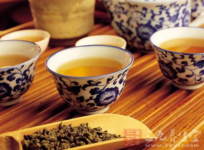 养好肠胃很重要,在大吃大喝之余,不妨喝点养胃茶水 养好肠胃很重要,在大吃大喝之余,不妨喝点养胃茶水