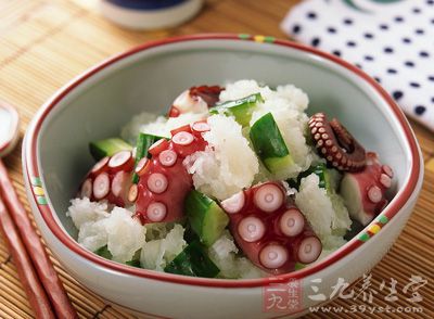 暴饮暴食 肠胃易失调