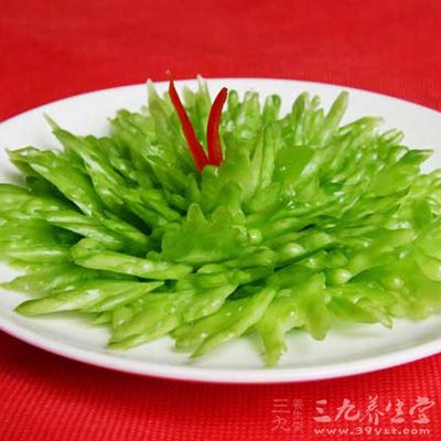 凉拌苦瓜就有很好的降火功效 凉拌苦瓜就有很好的降火功效