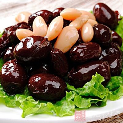 蜜汁花生枣 蜜汁花生枣