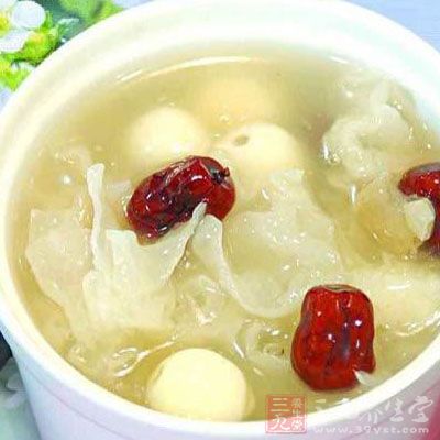 百合洗净;红枣洗净,去核;莲子洗净, 百合洗净;红枣洗净,去核;莲子洗净,