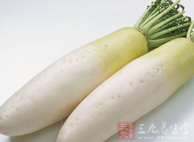 又名莱菔,分白皮、青皮、红皮等不同品种,既可生吃 又名莱菔,分白皮、青皮、红皮等不同品种,既可生吃