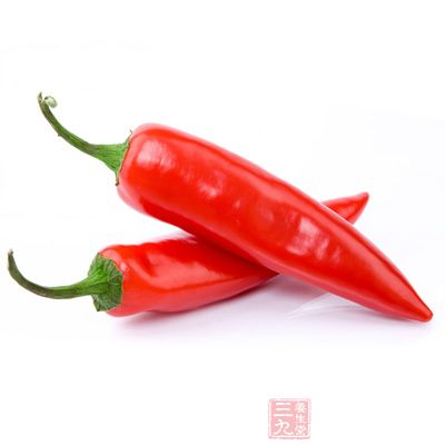 脾虚的人最好不要吃刺激性的食物，尤其是辣椒