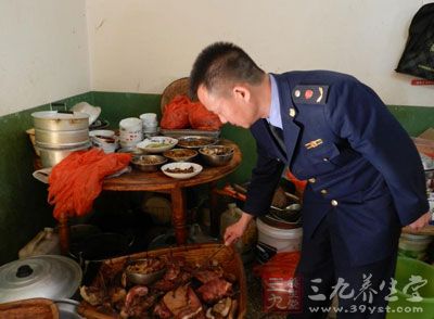 慈溪匡堰摧毁一用工业松香脱猪毛加工点