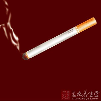 烟酒会让肝超负荷工作,要尽量远离,少吃油腻、辛辣食物,补充足量的优质蛋白 烟酒会让肝超负荷工作,要尽量远离,少吃油腻、辛辣食物,补充足量的优质蛋白