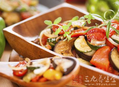 深色蔬菜延缓衰老