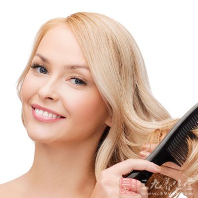 头发稀少 八个方法让头发变浓密(11)