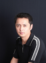 1972年出生于中国陶都——江苏宜兴,师从国大师、省名人沈汉生 1972年出生于中国陶都——江苏宜兴,师从国大师、省名人沈汉生