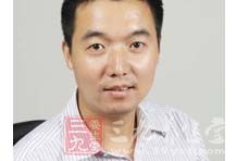 许俊，国家级助理工艺美术师，中国工艺美术学会会员