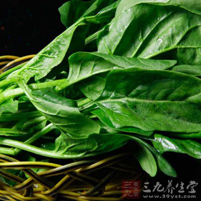 菠菜能清理人体肠胃里的热毒,防治便秘 菠菜能清理人体肠胃里的热毒,防治便秘