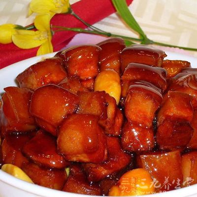 油腻、辛辣食物 油腻、辛辣食物