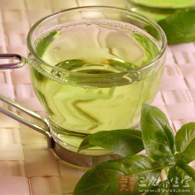 绿茶的功效与作用 绿茶降血脂最有效