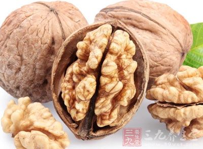 核桃降低胆固醇 核桃降低胆固醇